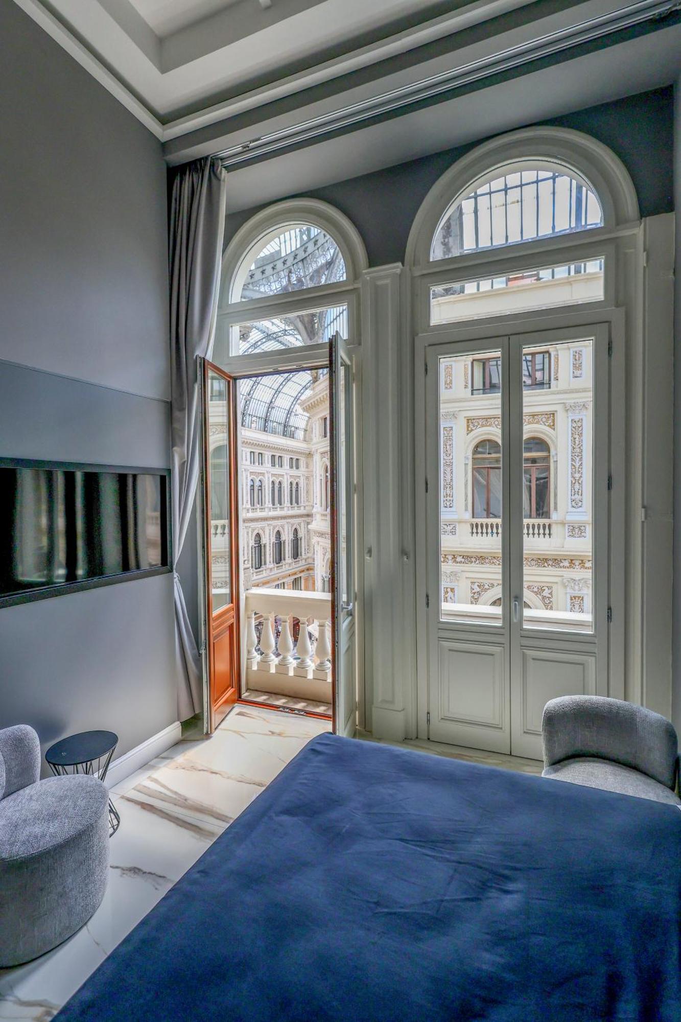 Maison San Carlo Luxury Suites Neapol Zewnętrze zdjęcie