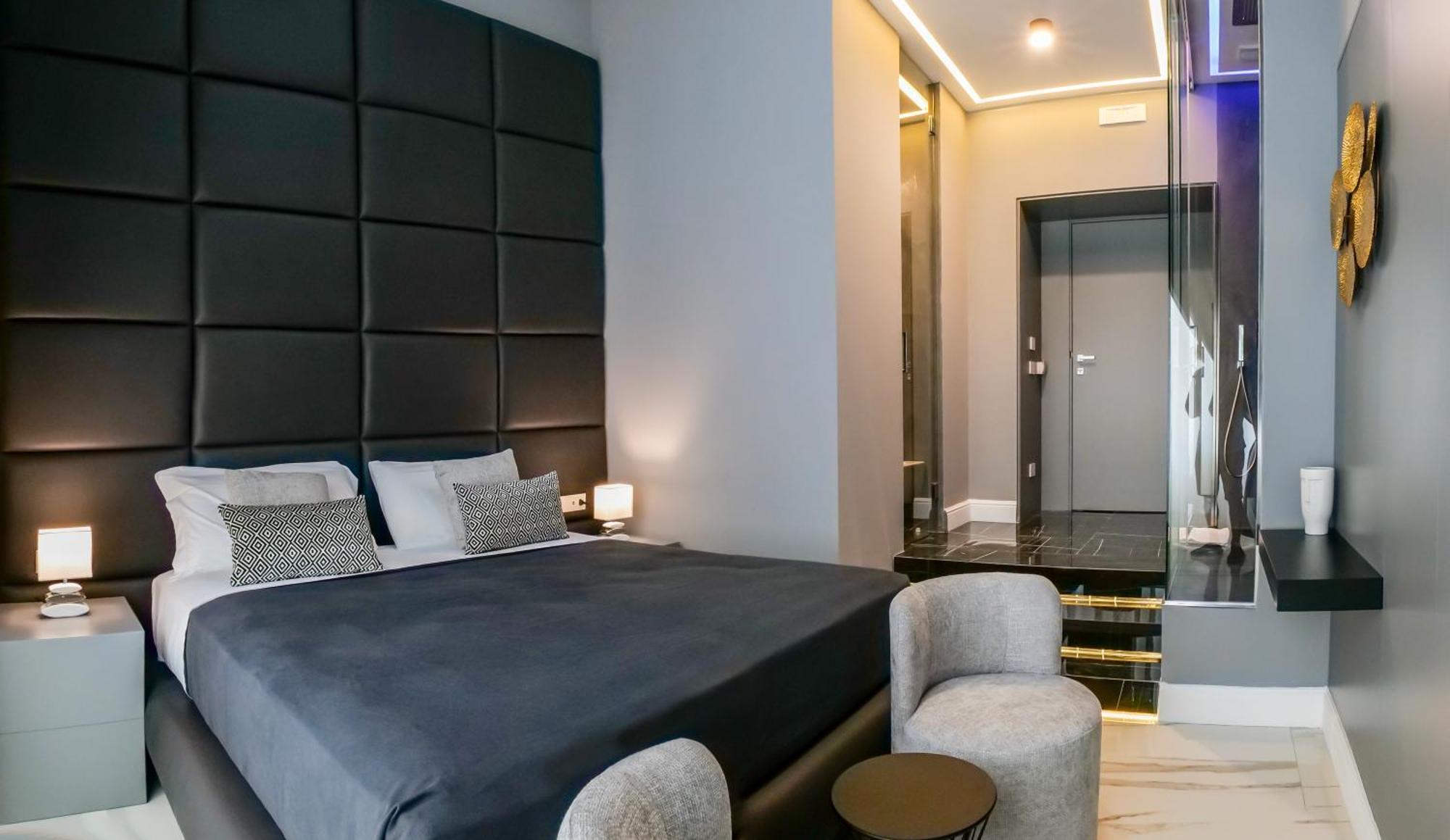 Maison San Carlo Luxury Suites Neapol Zewnętrze zdjęcie